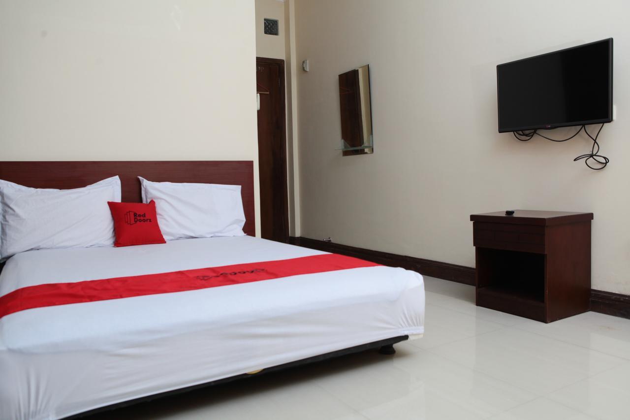 Reddoorz Near Maranatha University 3 Bandung Exterior photo