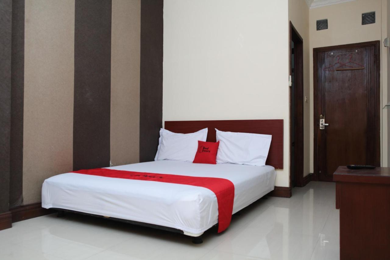 Reddoorz Near Maranatha University 3 Bandung Exterior photo